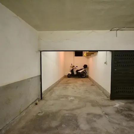 Sofia Al Mare Garage Few Steps From The