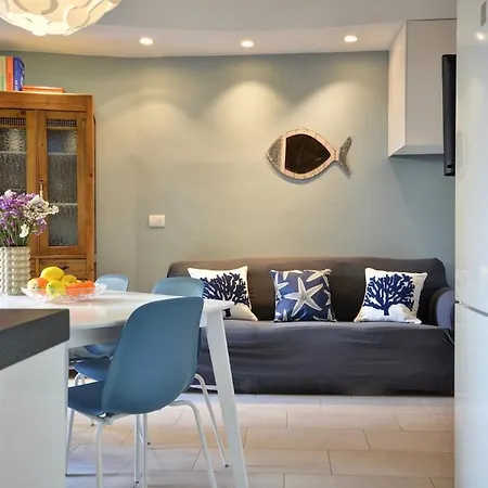 Apartment Sofia Al Mare Garage Few Steps From The *