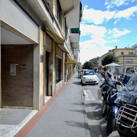 Sofia Al Mare Garage Few Steps From The Apartment